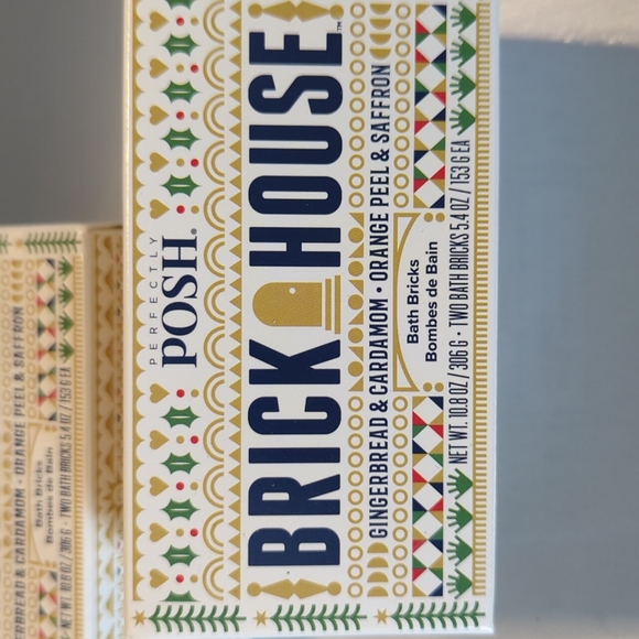 Perfectly Posh Brick House Bath Bricks Lot - Picture 2 of 2